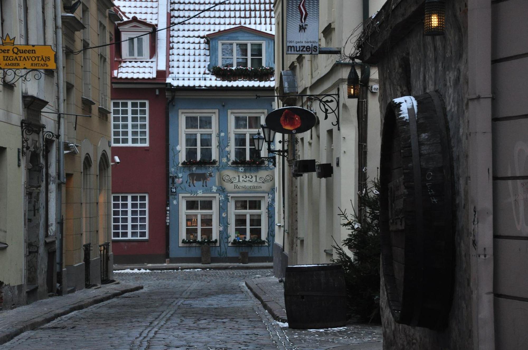 Baltic Amber In Diplomatic District & Free Parking Apartment Riga Room photo